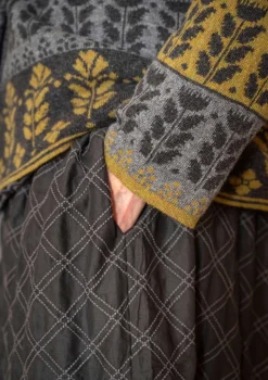 Strickjacke „Edda“ aus Recycling-Wollgemisch