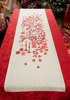 Tischläufer „Gnistra“ aus Bio-Baumwolle